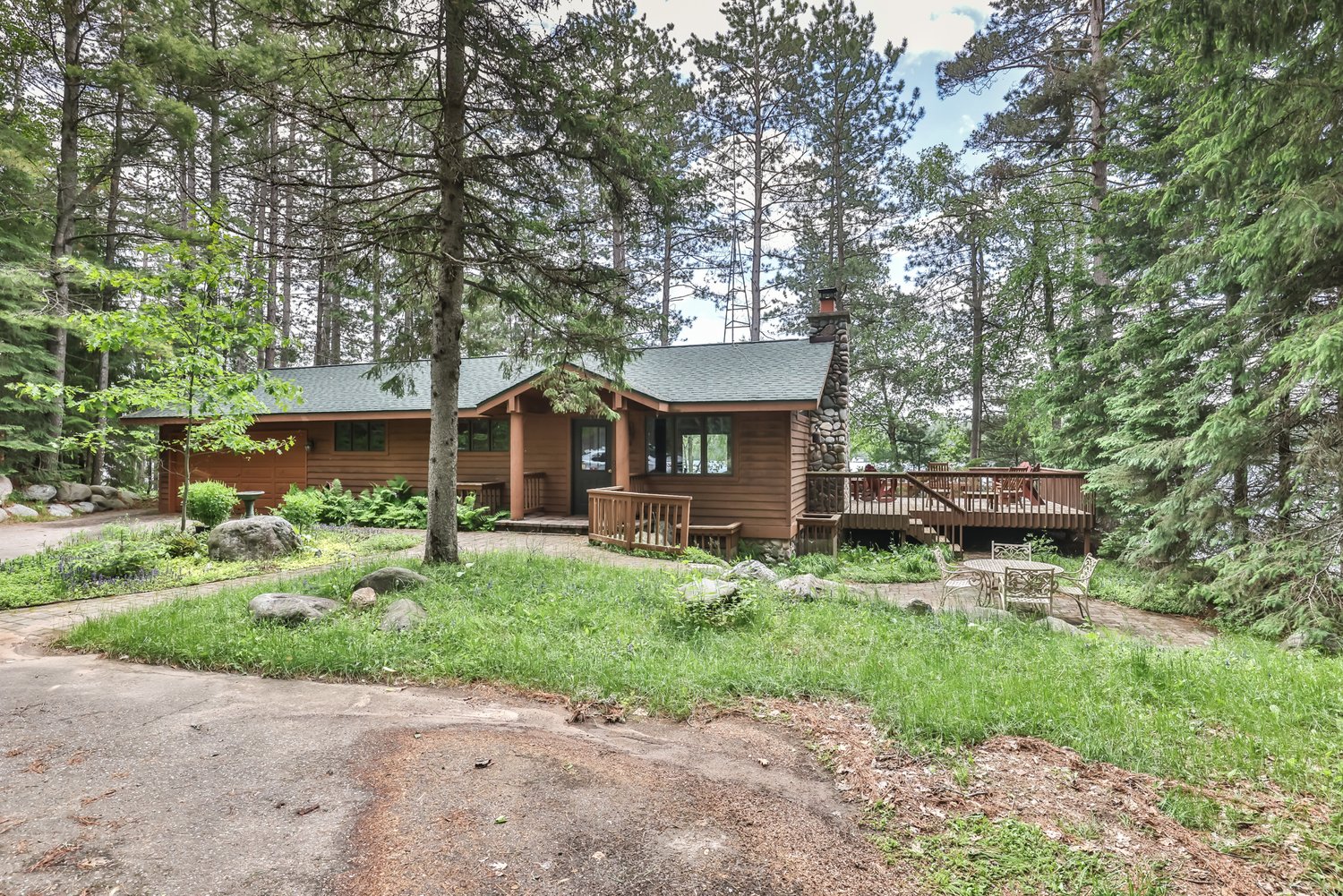 Schneider Cabin